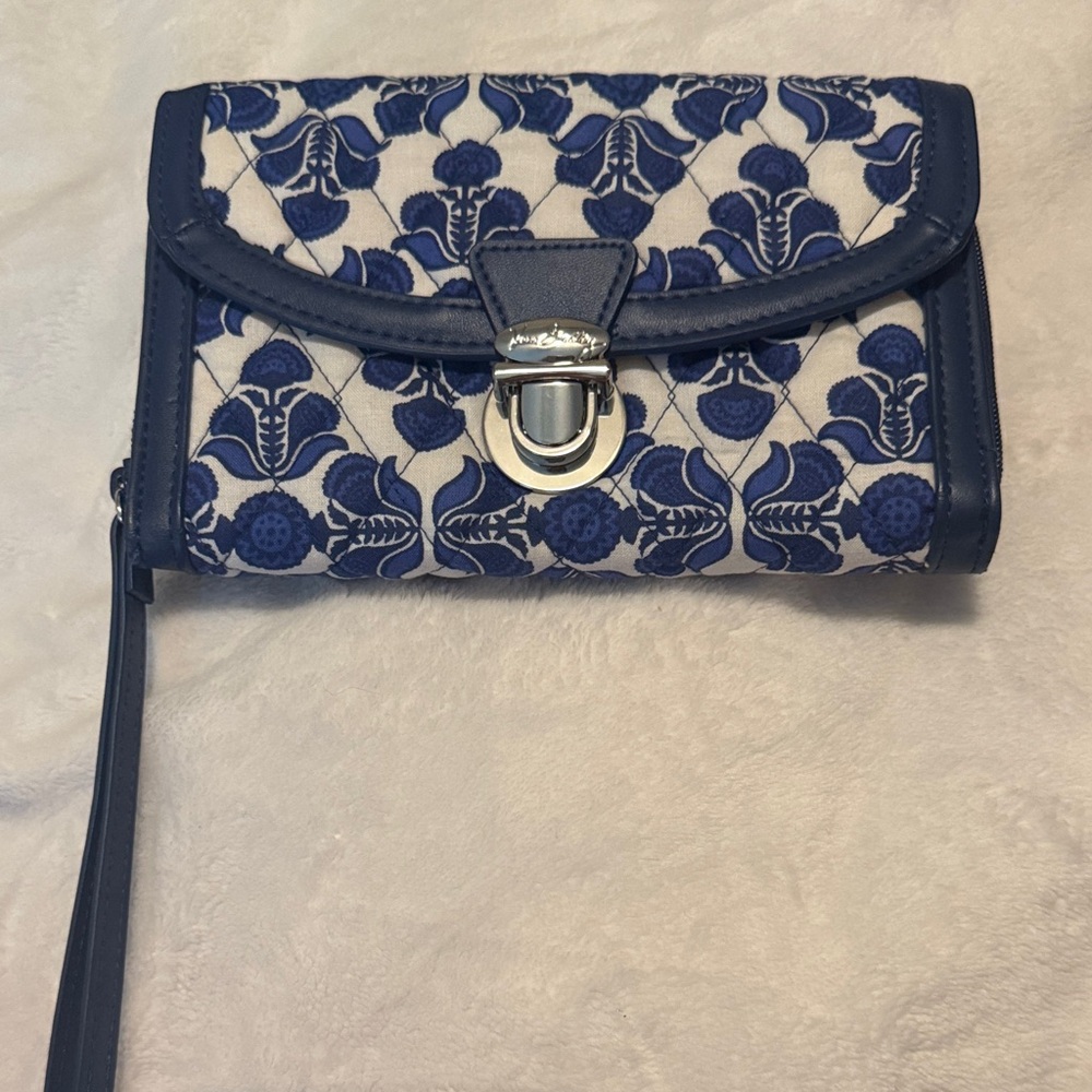 Vera Bradley Blue and White Floral Clutch Wristlet